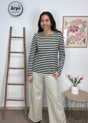 Sudadera Rayas Botones (Negra)