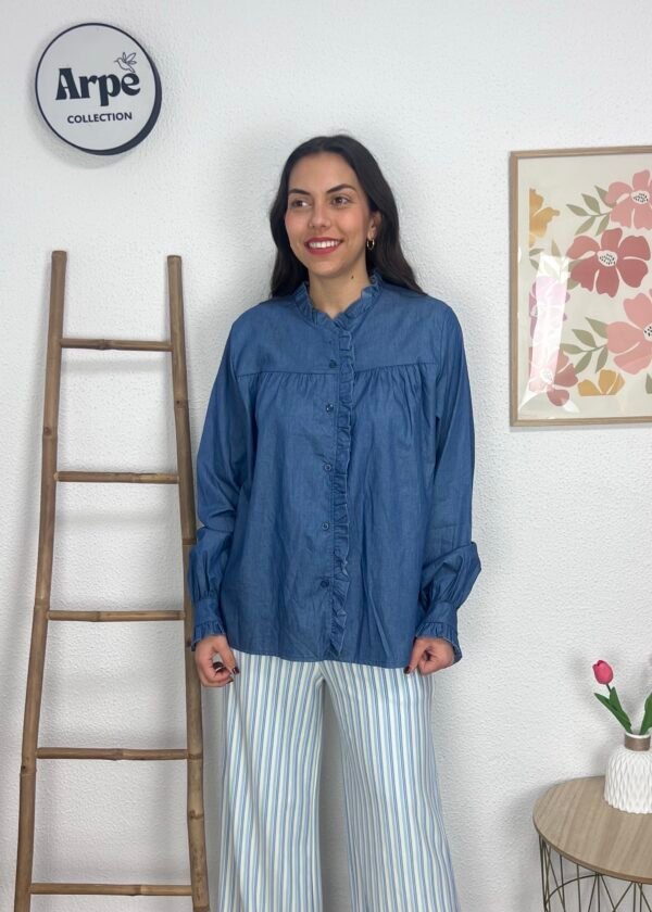 Blusa Vaquera Abotonada