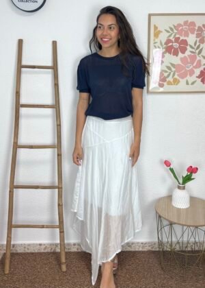 Falda Asimétrica (Blanca)