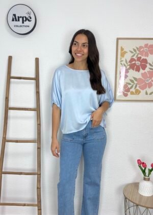 Blusa Satén (Celeste)