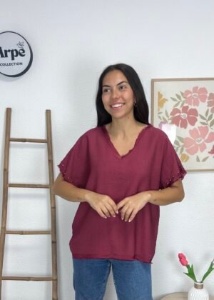 Blusa Tachas (Vino)