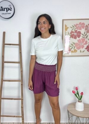 Short Costuras (Berenjena)