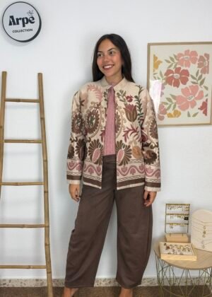 Chaqueta Estampada (Beige)